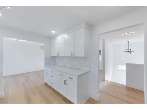 875 E 4th Street La Center WA 98629