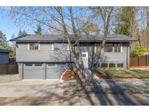 875 E 4th Street La Center WA 98629