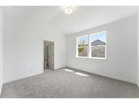 4752 N Vanderbilt Street Portland OR 97203