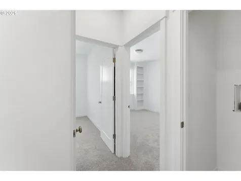 4752 N Vanderbilt Street Portland OR 97203