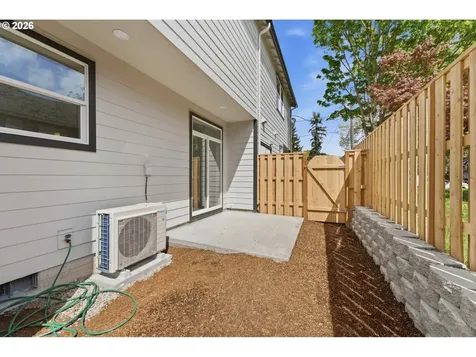 4752 N Vanderbilt Street Portland OR 97203