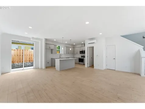4752 N Vanderbilt Street Portland OR 97203