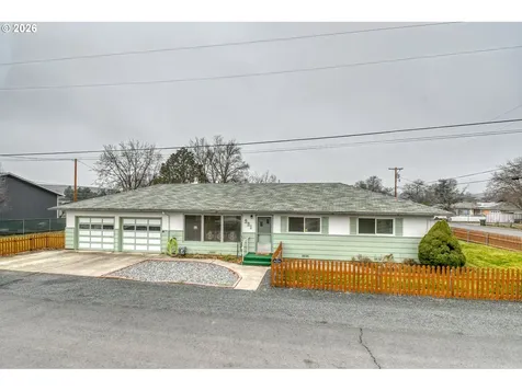 321 NE 42nd Street Pendleton OR 97801