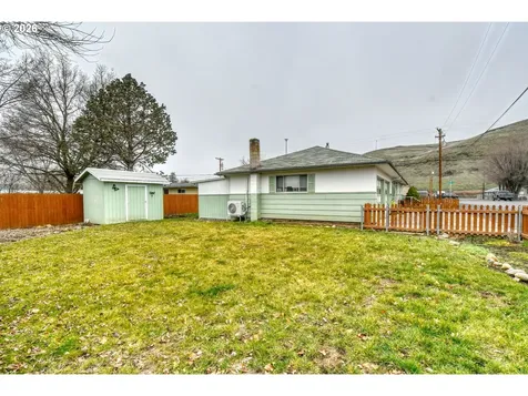 321 NE 42nd Street Pendleton OR 97801