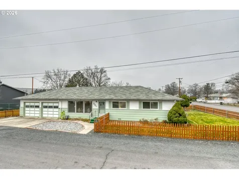 321 NE 42nd Street Pendleton OR 97801