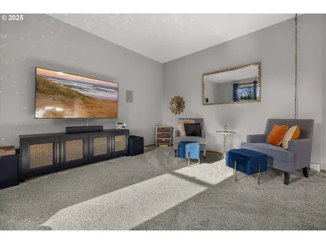 15562 SE Melinda Court Damascus OR 97089