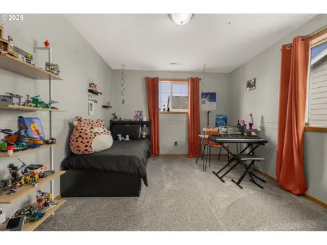 15562 SE Melinda Court Damascus OR 97089
