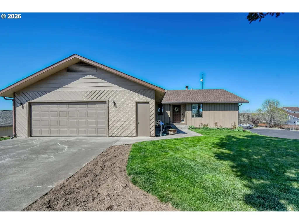 17 SE Kirk Avenue Pendleton OR 97801