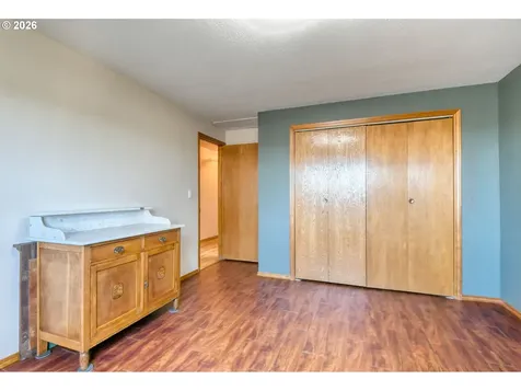 17 SE Kirk Avenue Pendleton OR 97801