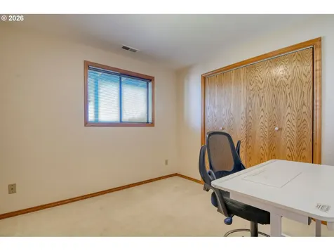 17 SE Kirk Avenue Pendleton OR 97801
