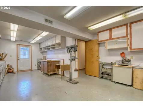 17 SE Kirk Avenue Pendleton OR 97801