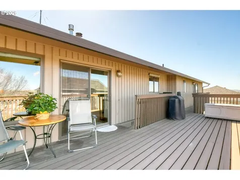 17 SE Kirk Avenue Pendleton OR 97801