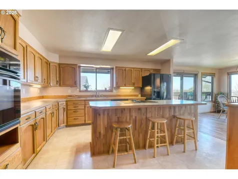 17 SE Kirk Avenue Pendleton OR 97801