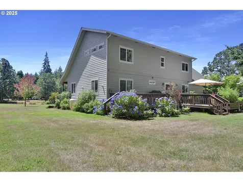 23859 Suttle Road Veneta OR 97487