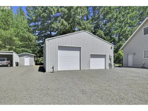 23859 Suttle Road Veneta OR 97487