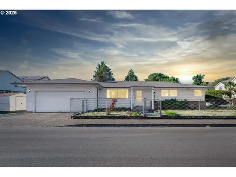 8931 SE Cora Street Portland OR 97266
