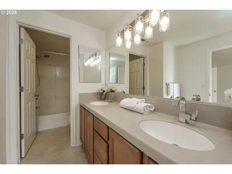 5608 NE 44th Street Vancouver WA 98661