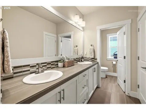 15206 SW Seine Drive Tigard OR 97224