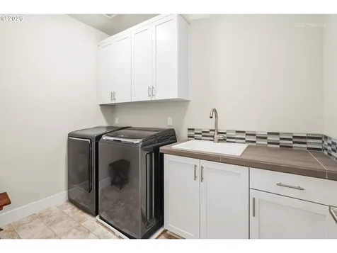 15206 SW Seine Drive Tigard OR 97224