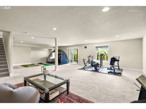 15206 SW Seine Drive Tigard OR 97224
