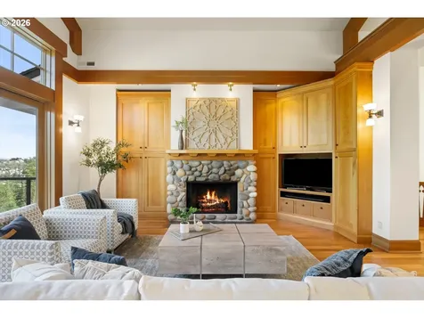 10300 SE Sun Burst Way Happy Valley OR 97086
