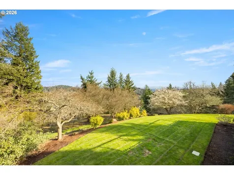 10300 SE Sun Burst Way Happy Valley OR 97086