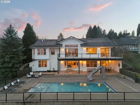 10300 SE Sun Burst Way Happy Valley OR 97086