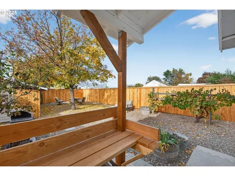 2515 11th Street Baker City OR 97814