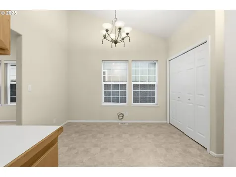 811 Virgil Avenue Eugene OR 97404