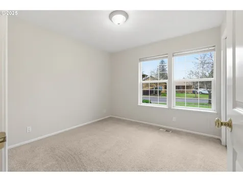 811 Virgil Avenue Eugene OR 97404
