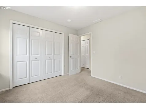 811 Virgil Avenue Eugene OR 97404