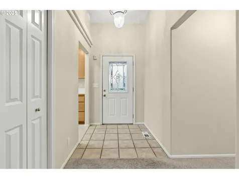811 Virgil Avenue Eugene OR 97404