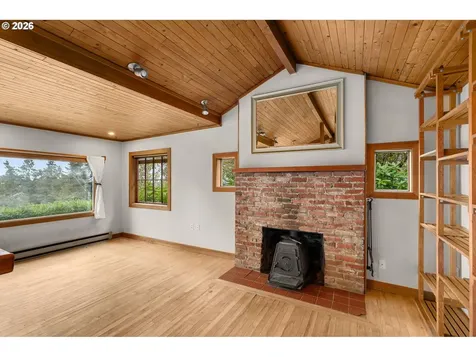 1408 Pine Street Lake Oswego OR 97034