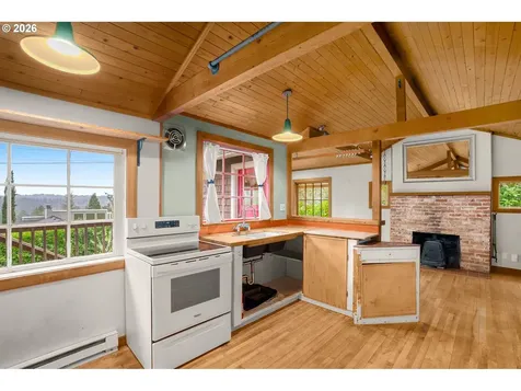 1408 Pine Street Lake Oswego OR 97034