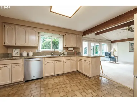10321 NE 157th Avenue Vancouver WA 98682
