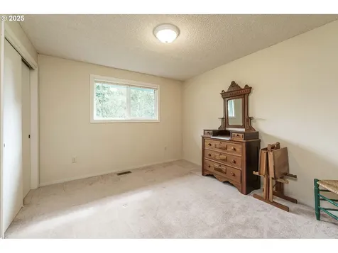 10321 NE 157th Avenue Vancouver WA 98682