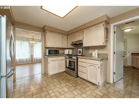 10321 NE 157th Avenue Vancouver WA 98682