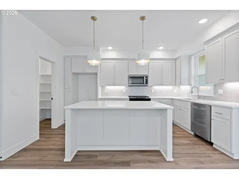 4148 SW 174th Avenue Beaverton OR 97078