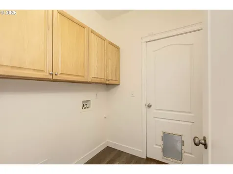979 Burley Hill Drive NW Salem OR 97304