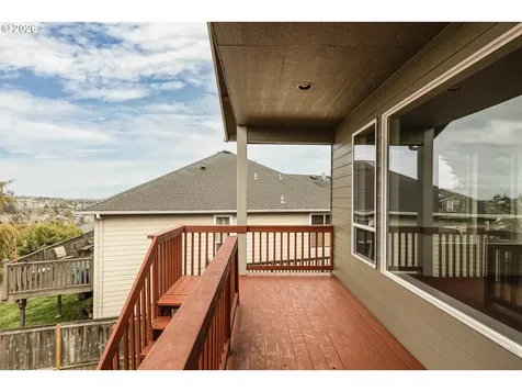 979 Burley Hill Drive NW Salem OR 97304