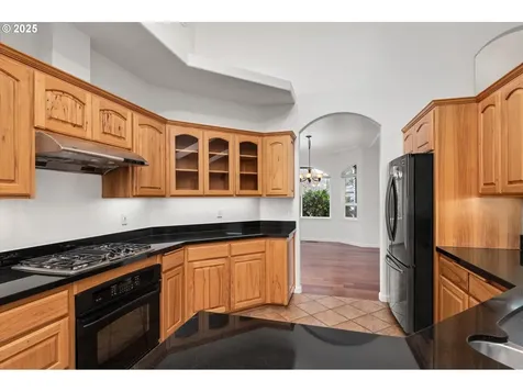 2910 Grand Cayman Drive Eugene OR 97408