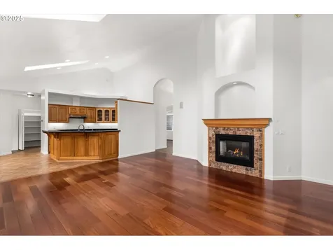 2910 Grand Cayman Drive Eugene OR 97408