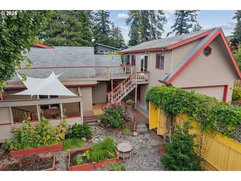 2230 Sherman Avenue Hood River OR 97031