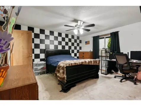 12705 NE 101st Street Vancouver WA 98682