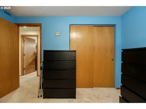12705 NE 101st Street Vancouver WA 98682
