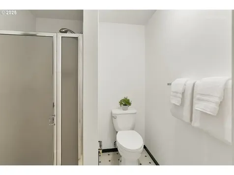 2060 SW 208th Avenue Beaverton OR 97003