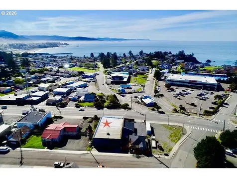 644 Railroad Street Brookings OR 97415