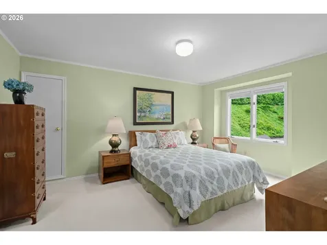 2902 NW Shenandoah Terrace Portland OR 97210