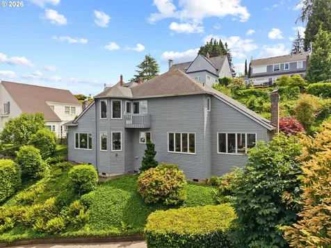 2902 NW Shenandoah Terrace Portland OR 97210