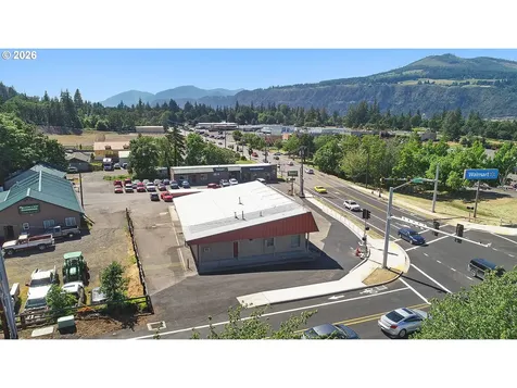 2727 Cascade Avenue Hood River OR 97031